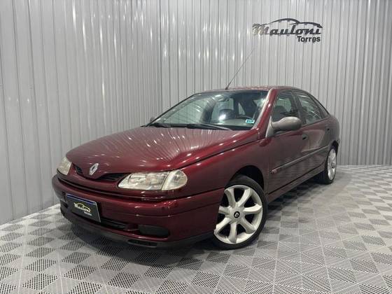 RENAULT LAGUNA 2.0 NEVADA RT 16V GASOLINA 4P MANUAL RENAULT LAGUNA 2.0 NEVADA RT 16V GASOLINA 4P MANUAL
